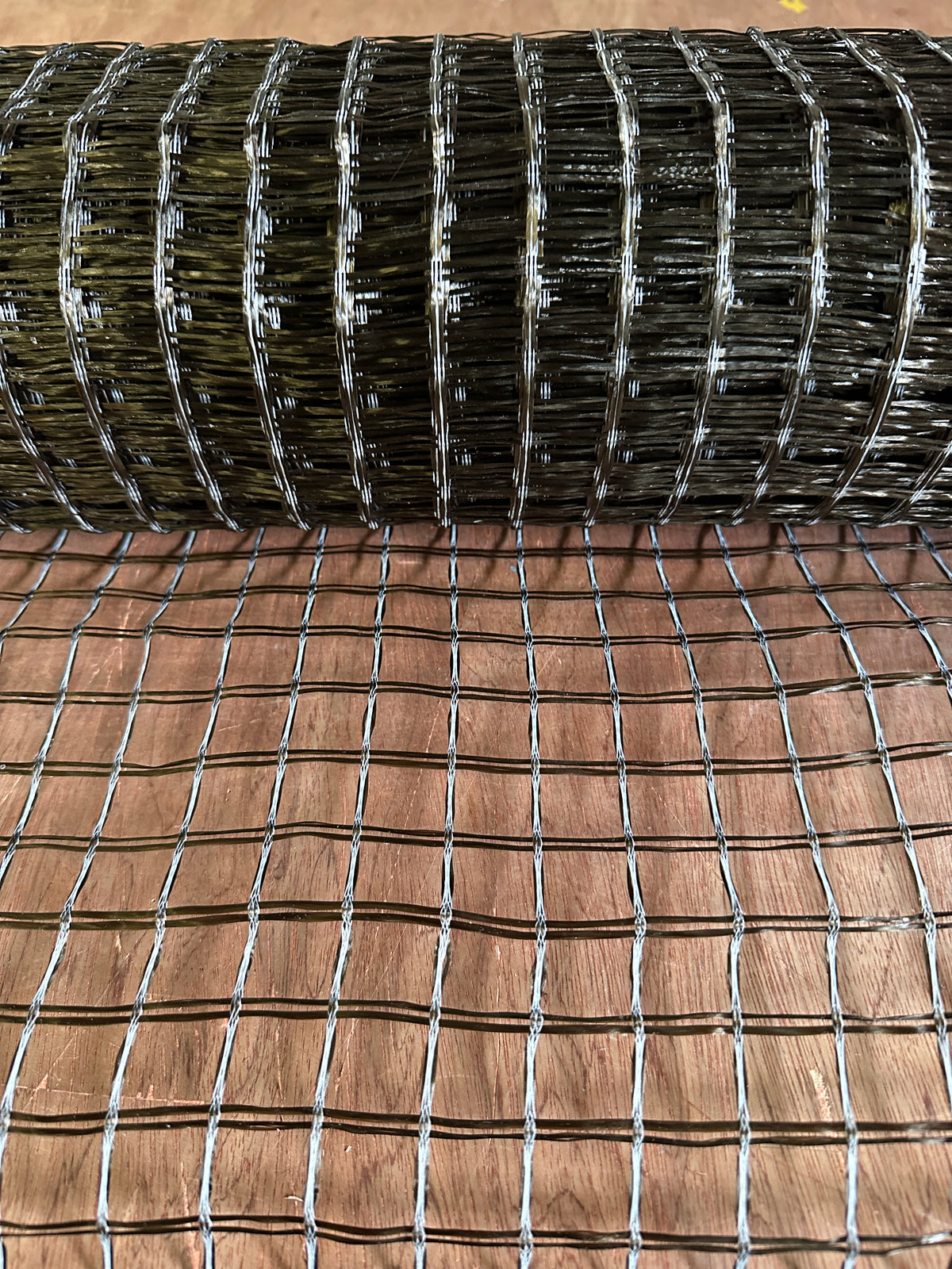 Basaltfaser-Gitter 30/30 kN/m, Polymerbeschichtung, 25x25 mm, Breite 1m, Rolle 50 m²