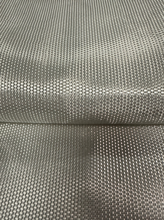 Vævet geotekstil af polyester 120/120 kN/m 3x50 m 150 m²